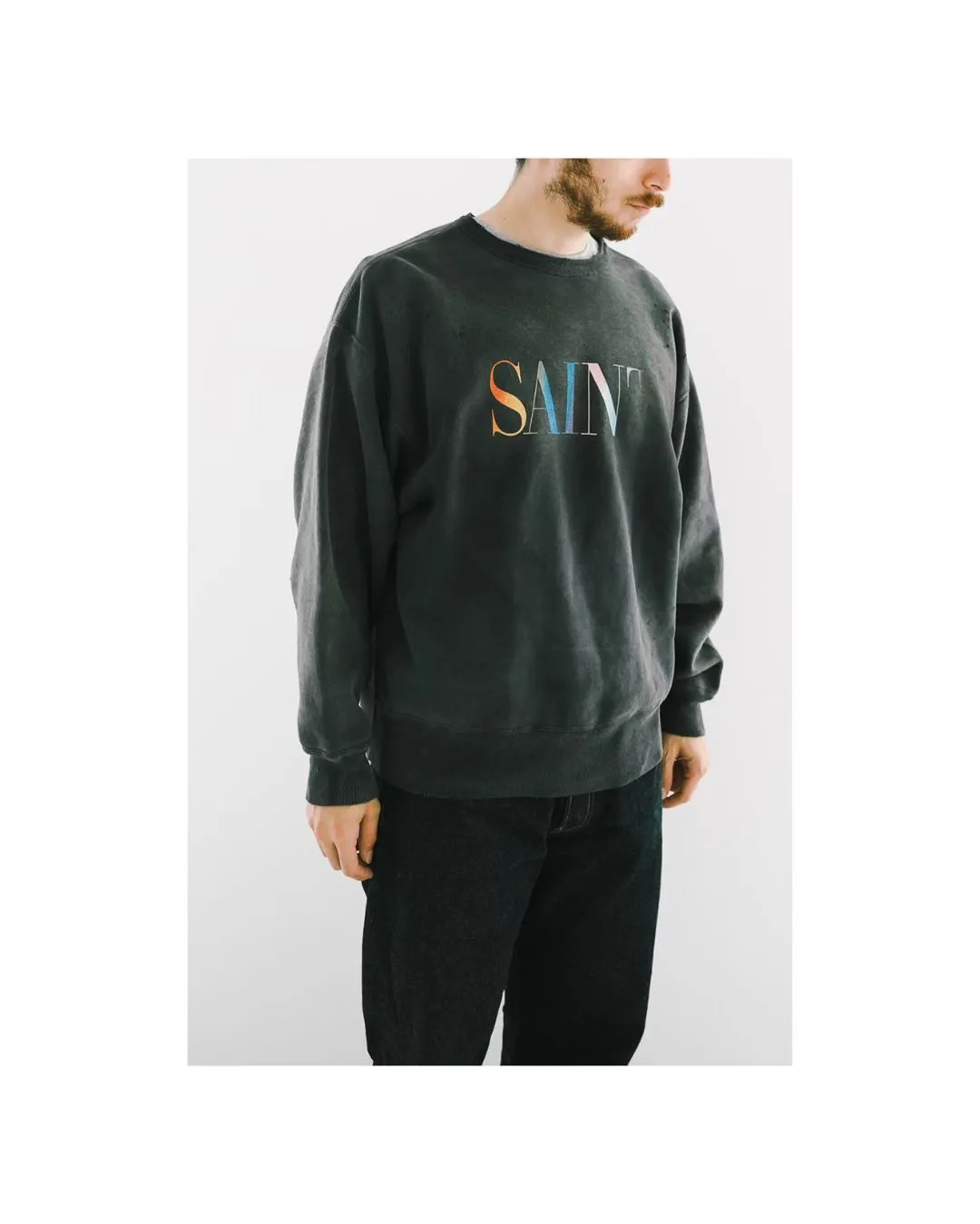 SAINT Mxxxxxx CREW NECK SWT SHIRTS 'RAINBOW SNT'/BLK Rainbow SAINT destruction sweatshirt, washed black S-XL Assute dyeing, genuine whole garment sprayed with horsetail fading process, collar/cuffs frayed in many places, front and rear panels/sleeves super complicated hanging grinding, heavy washing and water discoloration, correct fruit mark/angel mark